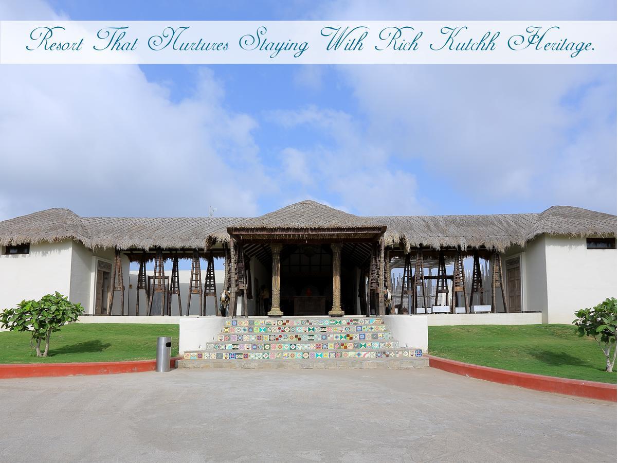 Serena Beach Resort Mandvi  Luaran gambar