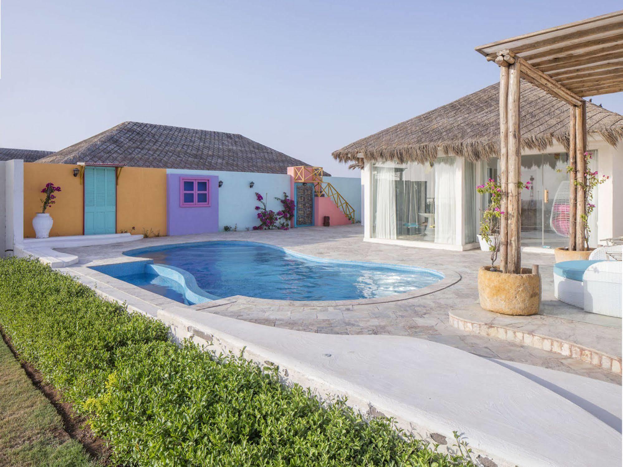 Serena Beach Resort Mandvi  Luaran gambar