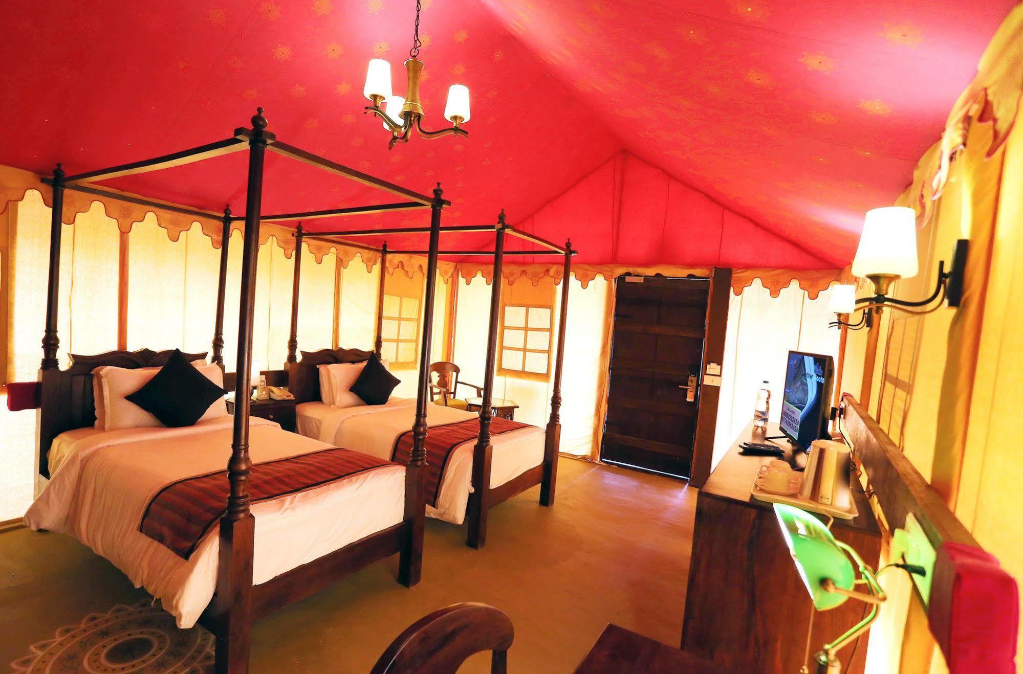Serena Beach Resort Mandvi  Luaran gambar